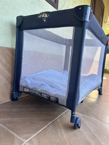 Vendo chiqueirinho para bebê