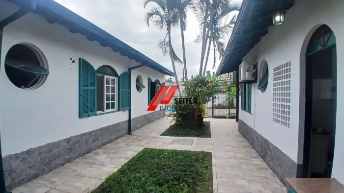 Casa a venda no itacorubi Florianópolis
