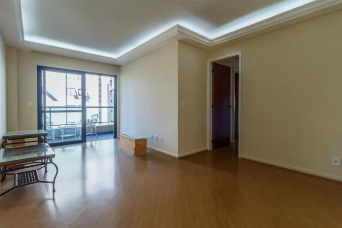 Apartamento para venda em Vila Nova Conceição com 3 quartos, sendo 1 suíte, 74m²