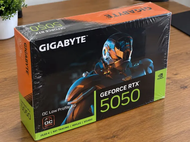 Placa de vídeo gigabyte geforce rtx 5050 low profile 