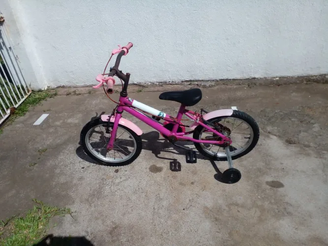 Bicicleta rosa menina aro14