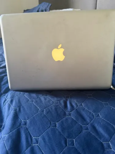 MacBook Pro 16
