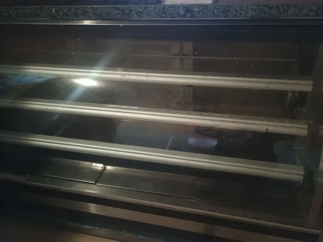 Balcão estufa Quente