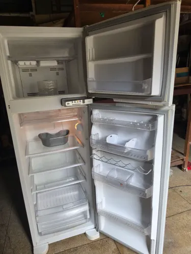 Geladeira Brastemp Frost Free 382 litros Com GARANTIA e MOTOR NOVO
