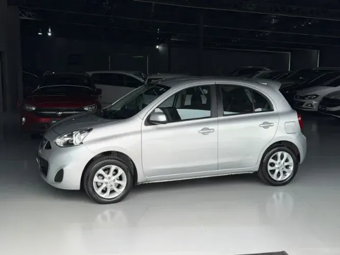 Nissan March SV 1.0 12V Flex 5P 2020