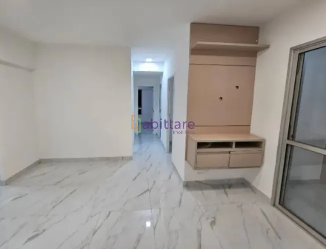 Alugo apartamento com projetados de 2 quartos (1 suíte) no Brisas Altos do Calhau