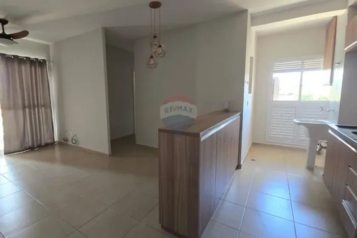 APARTAMENTO NOS FUNDOS DO CAIÇARA TÊNIS CLUB
