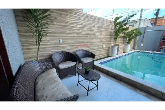 Casa 4 quartos no Antares com Piscina