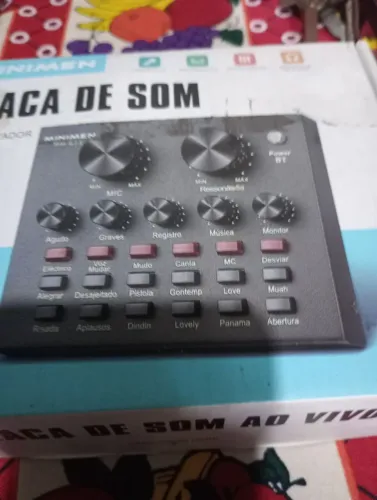 Vendo mesa de som para mixagens