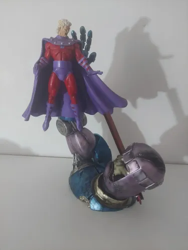 Estátua Magneto X-men exclusivo Iron Studios 1/6  sem caixa 