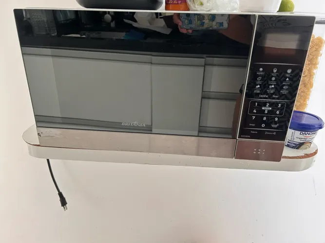 Microondas Britânia 16 litros