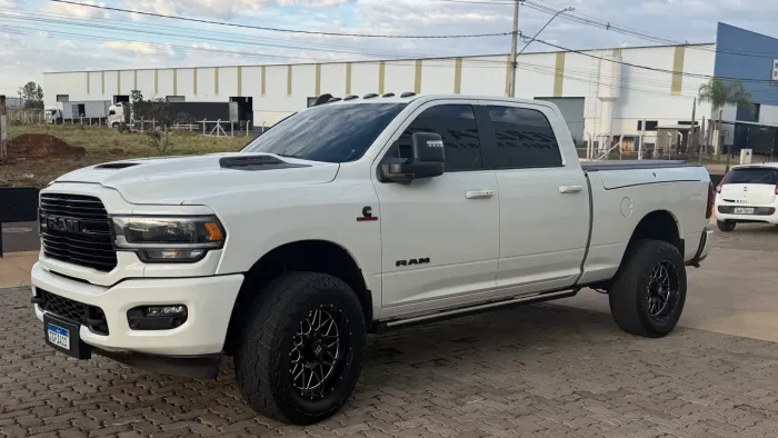 Ram 2500 Laram. 6.7 Night ED. TB CD 4X4 DIE 2024
