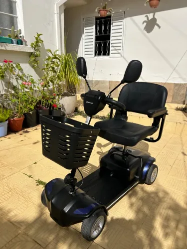 Scooter Elétrica Dellamed LB Idoso - até 136kg