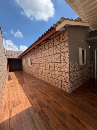 Casa condomínio Imperial