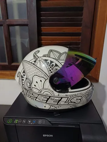 Capacete peels feminino número 56