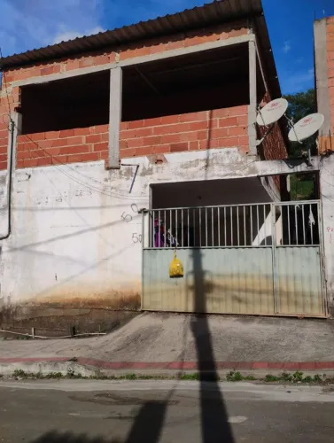 OPORTUNIDADE ÚNICA! Vende-se casa no bairro Planalto 