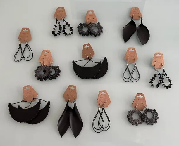 Brincos de artesanato