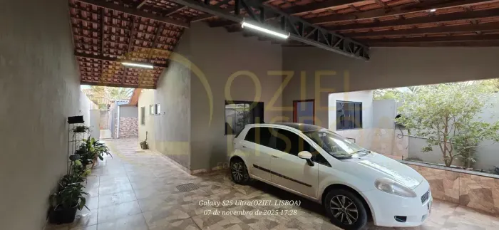 VENDO O2 RESIDÊNCIAS SEM LAJE CADA UMA COM 2 QUARTOS NO LOTE 375m² CONDOMÍNIO RUA 12 VICEN