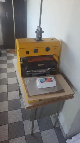 Maquina de estampar camisetas