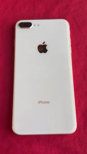 Iphone 8 plus 64gb bem conservado e sem defeitos!