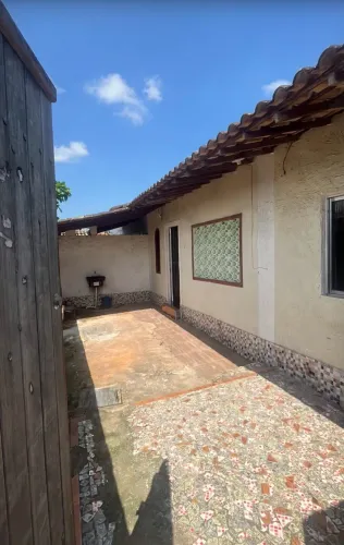 Alugo casa tipo kitnet (Porto da roça )