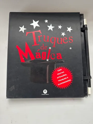 Livro truques de mágica com varinha