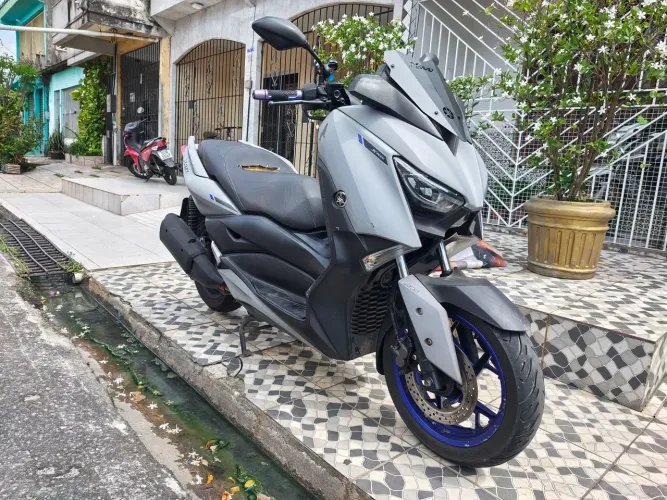 Yamaha Xmax 250