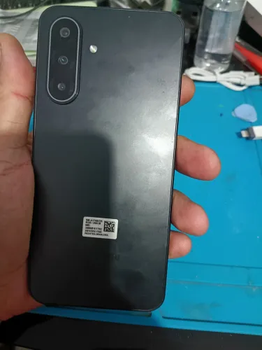 Samsung A17 5 G impecável