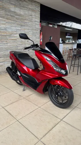 PCX DLX 160 2025