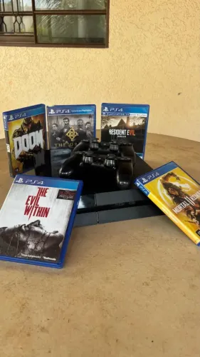 PS4 MODELO FAT!com 500GB de memória, 2controle e todos os cabos + 5 jogos físicos?