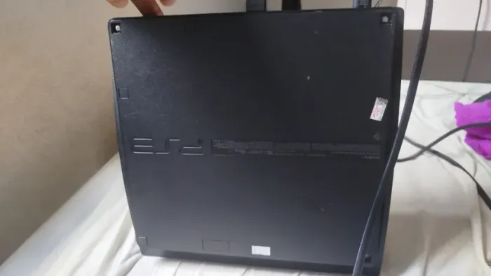 PS3 slim desbloqueado usado 160gb