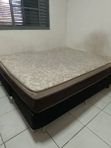 Cama Queen