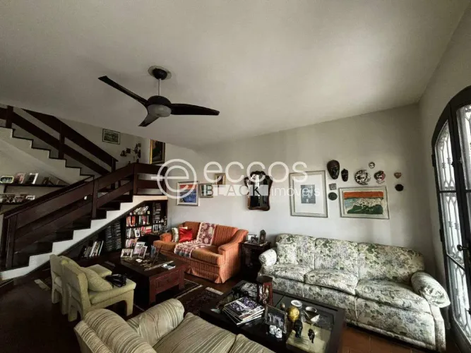 Casa à venda, 4 quartos, 4 suítes, 3 vagas, Parque Campolim - Sorocaba/SP