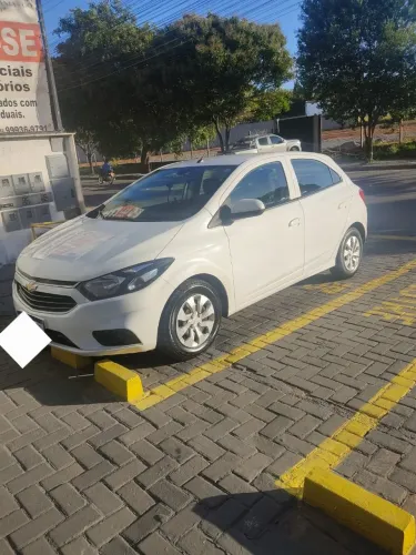 Chevrolet Onix Hatch LT 1.0 8V Flex Mec. 4P 2019
