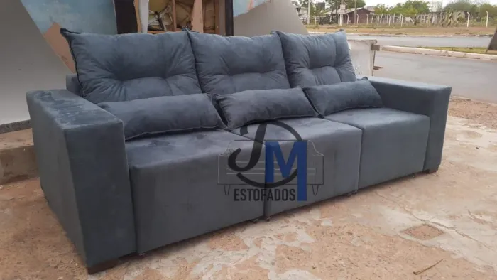Sofá retrátil - 3 lugares 
