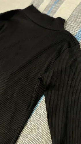 Blusa canelada preta manga longa 