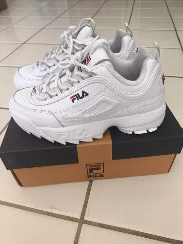Tênis Fila Disruptor II Premium Feminino original, tamanho 35