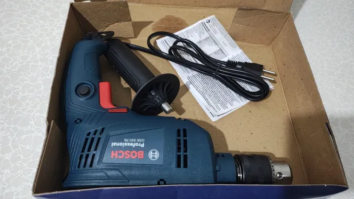 Furadeira de Impacto Bosch GSB 550 550W 127V 