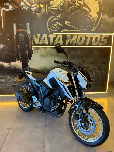 Yamaha Fazer 250 Connected 2025