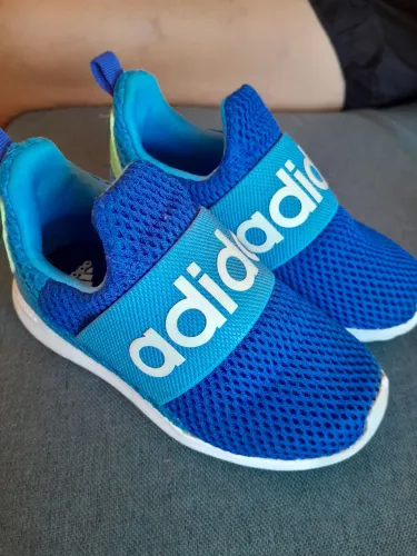 2 par de tênis 1nike 1 adidas nr25