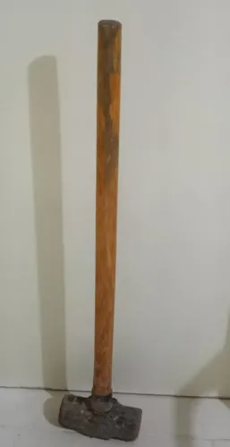 Marreta Premium Cabo e Cunha de Madeira Envernizado 10Kg 