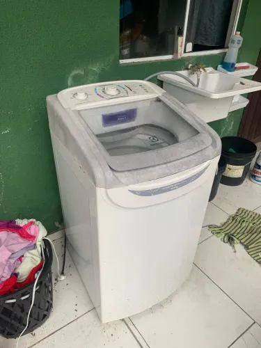 Vendo máquina de lavar 8kg Electrolux