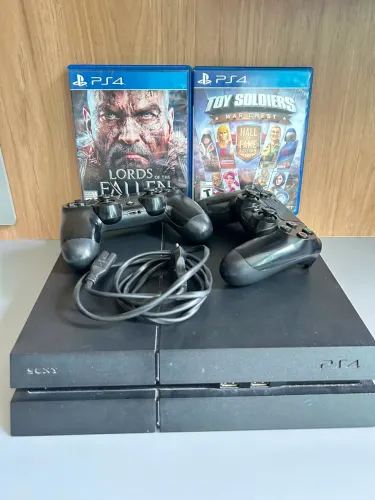 PlayStation 4 em bom estado