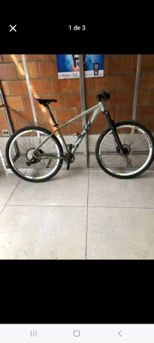 Bicicleta TSW aro 29