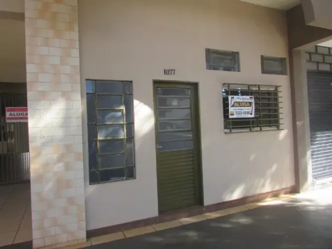 Excelente sala comercial para locação na Rua Santos Dumont, zona 01