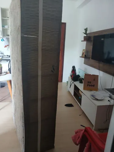 Cama box de solteiro (usada por criança)