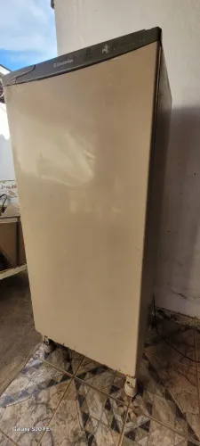Vendo geladeira usada 110v por 200,00
