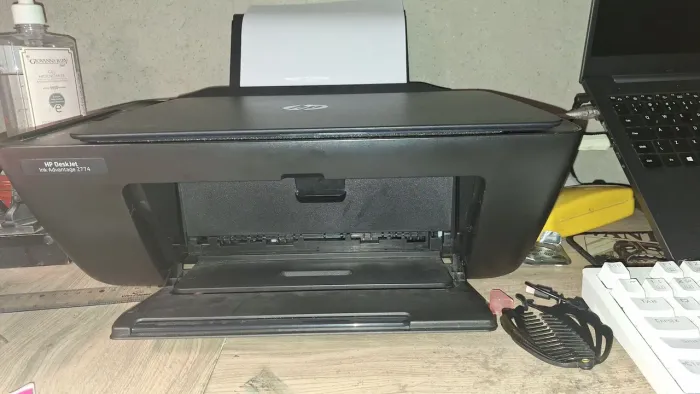 Impressora HP Desket 2774.