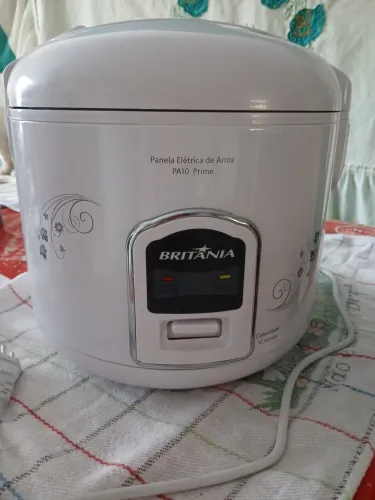 Panela de arroz seminário nova usada apenas 2 x