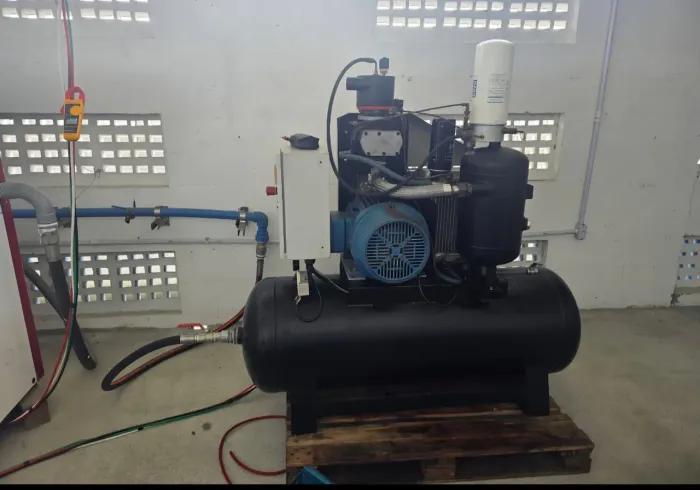 Compressor de parafuso 25 cv